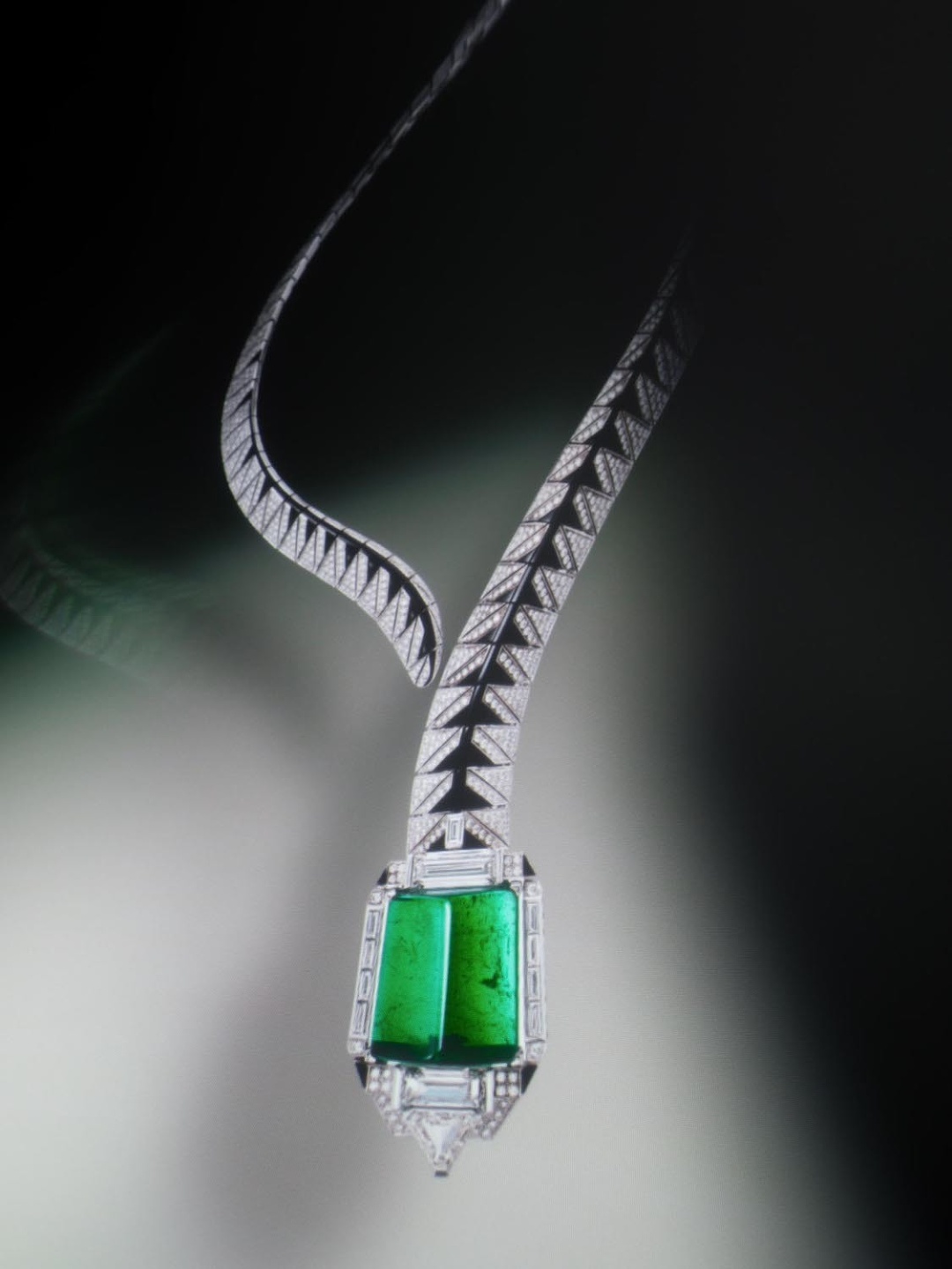 Qiu Yang for WWD, Jewelry Special
