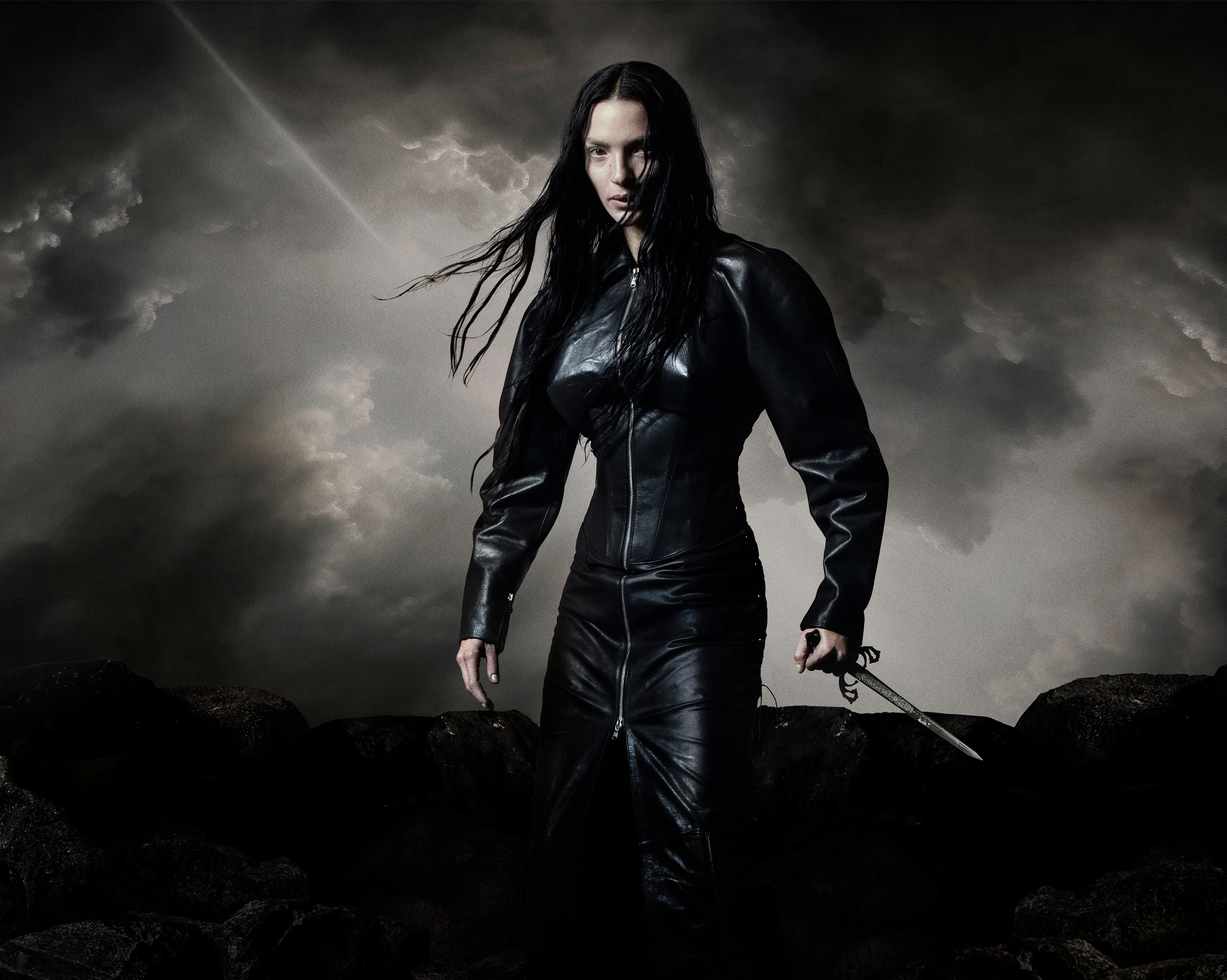 Sam Finn, Dilara Findikoglu – AW23 No Man’s Territory Campaign