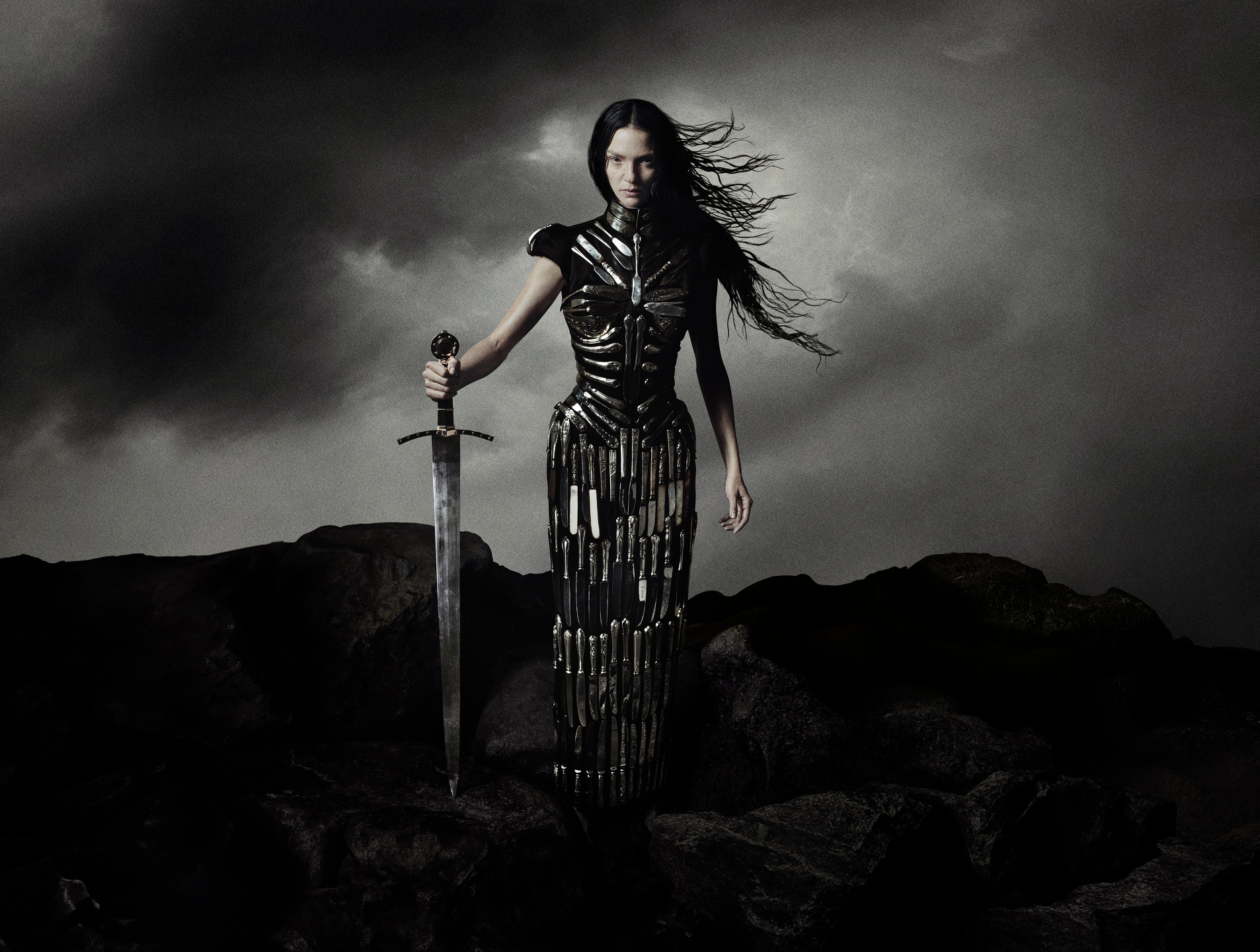 Sam Finn, Dilara Findikoglu – AW23 No Man’s Territory Campaign