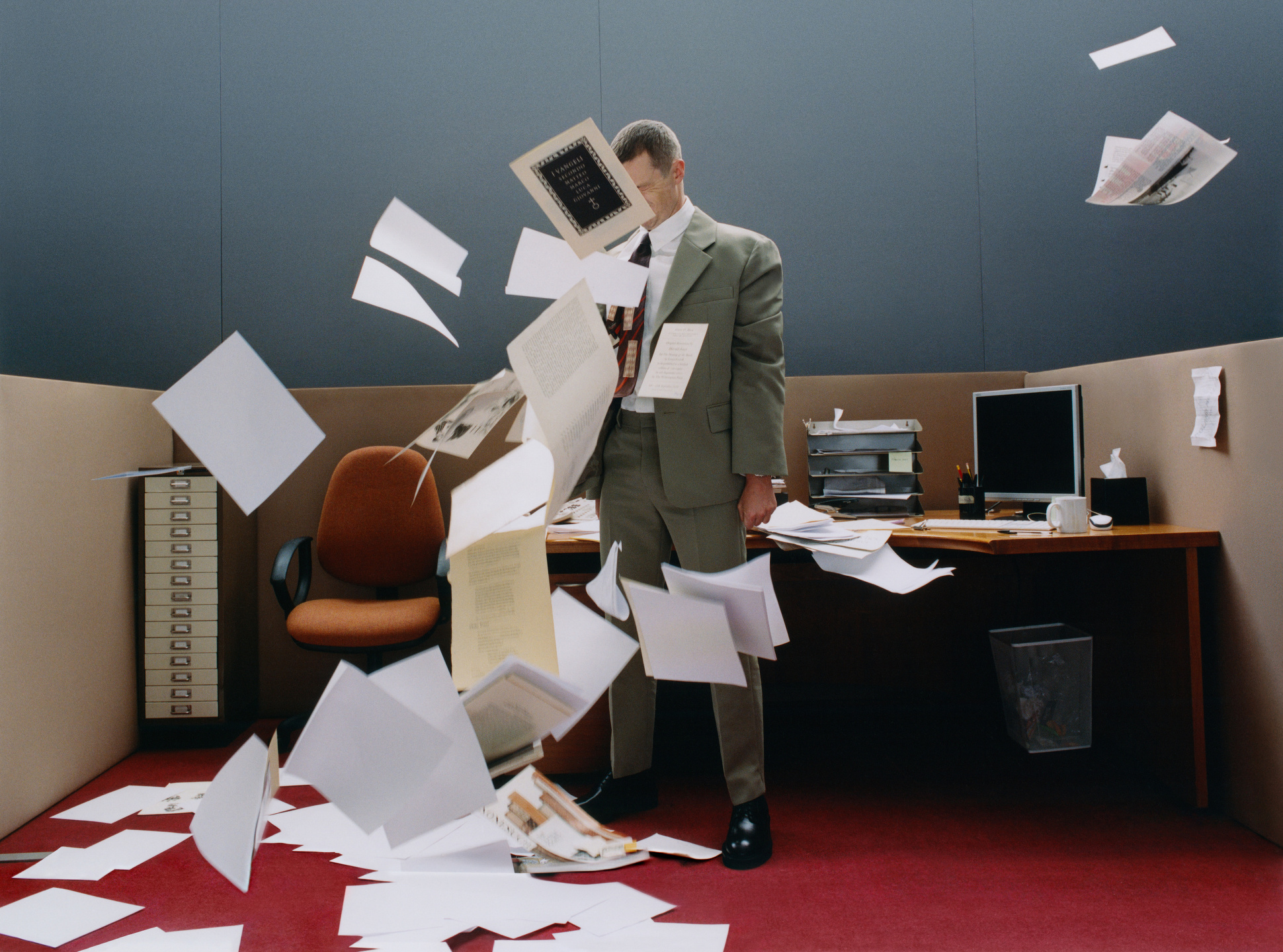 Samuel Bradley, Port Magazine ft Joseph Quinn