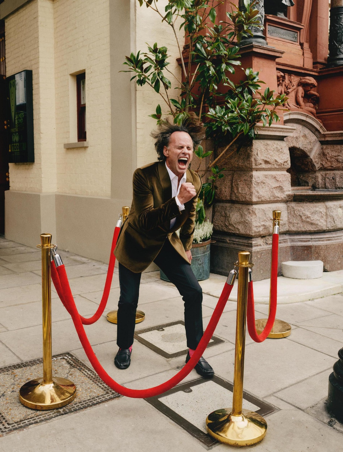 Samuel Bradley, Paul Smith ft Walton Goggins