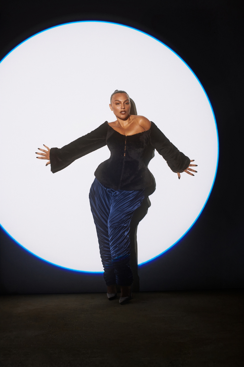  16Arlington x Antony Price 2026