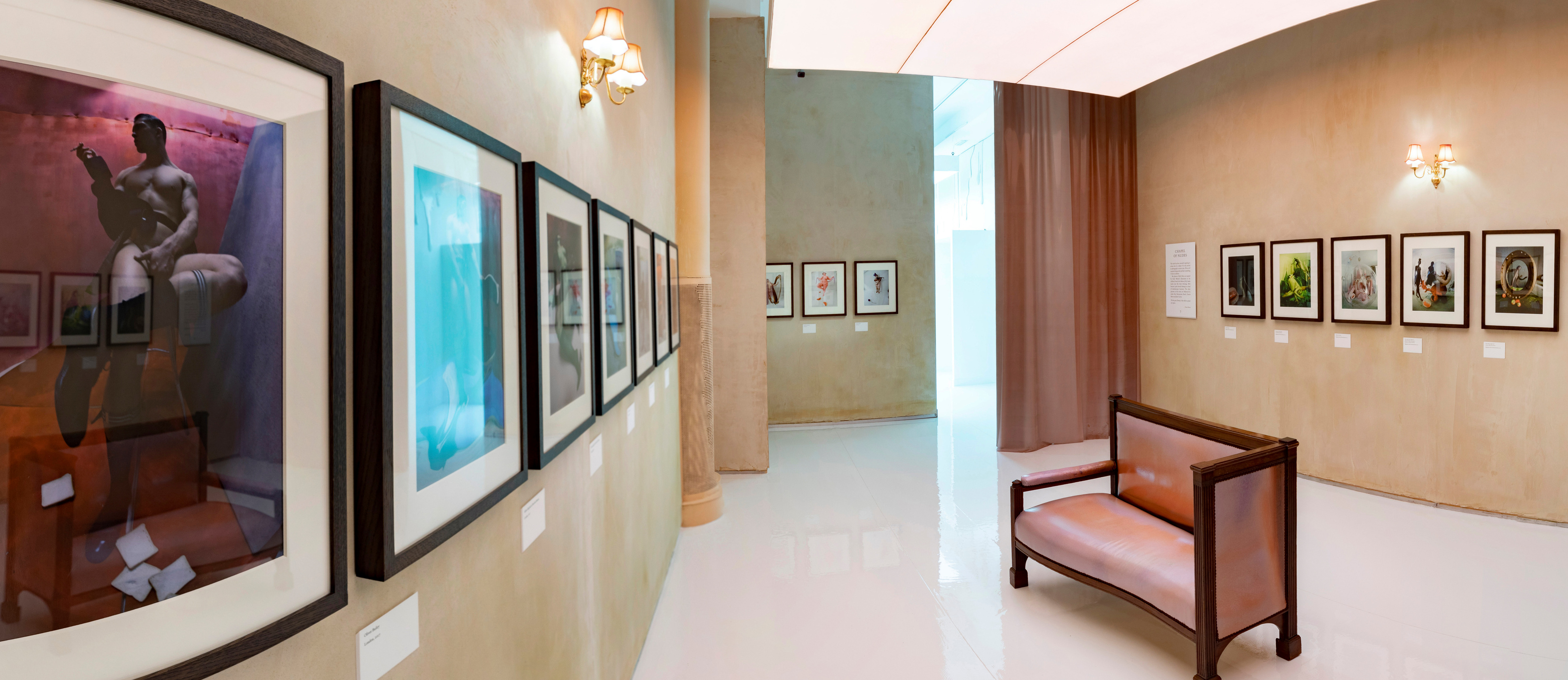 V&A - Tim Walker 'Wonderful Things' Exhibition