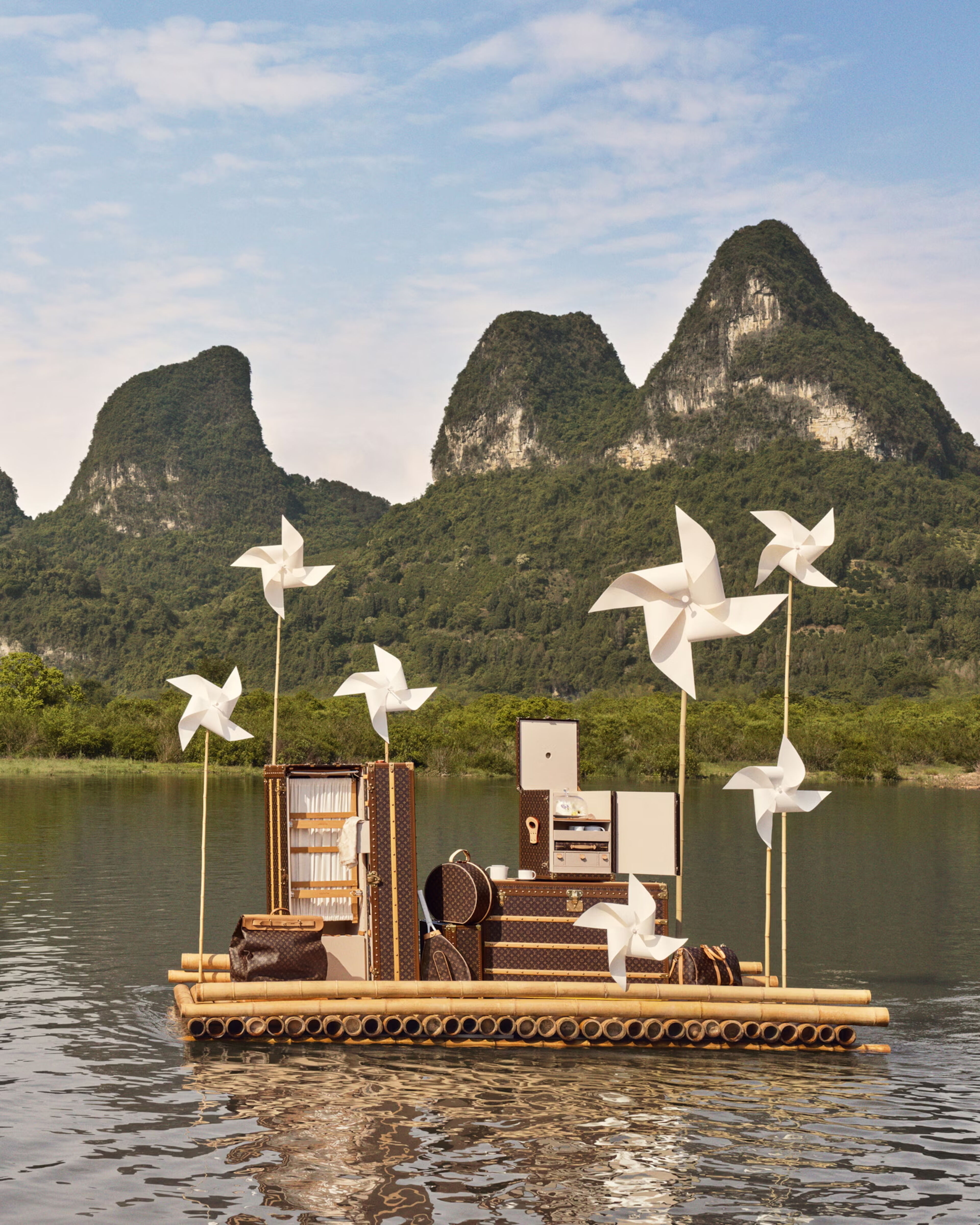 LOUIS VUITTON THE SPIRIT OF TRAVEL