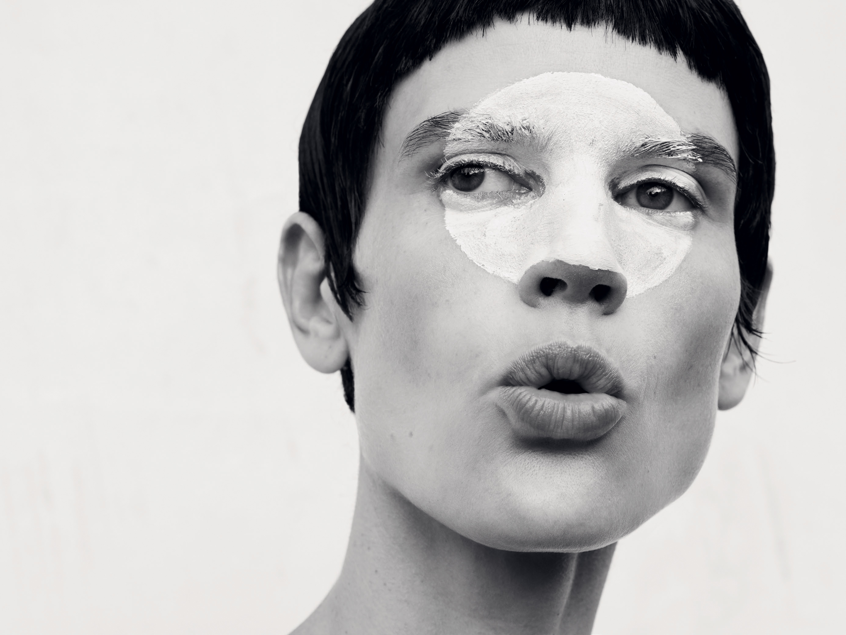 i-D