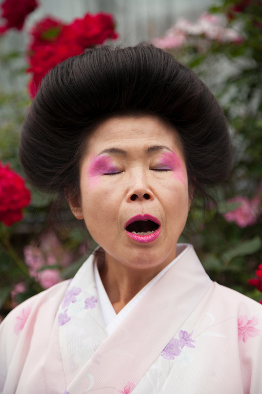 Akemi’s 100 Kimonos