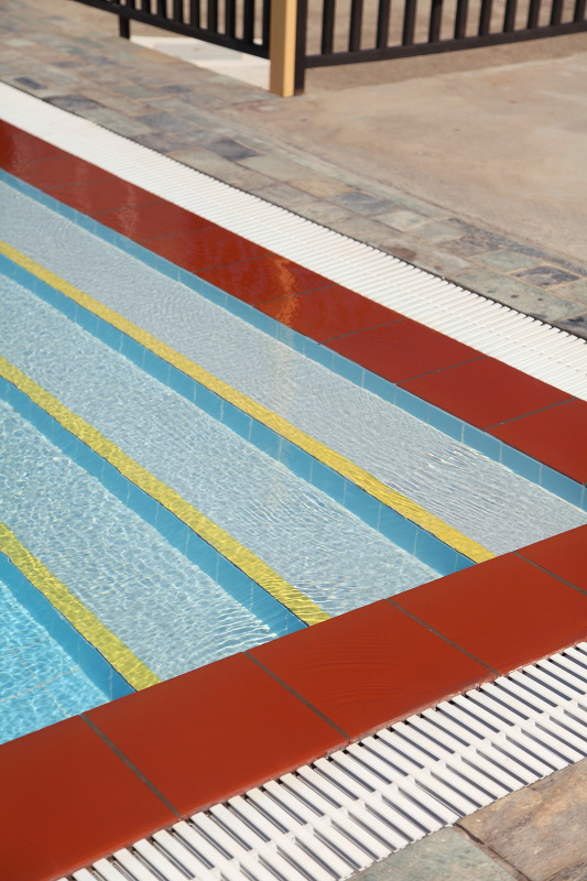 Some days I'm starting to crack...